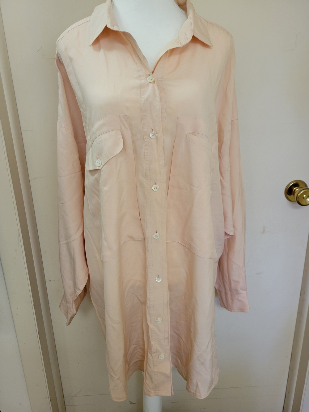 Light Peach Button-Front Midi Shirt Dress 100% Silk 4